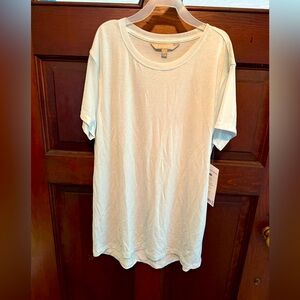 Athleta Cloudlight Fusion T-shirt Tee Light Blue Size M Scoop Neck Cap Sleeve